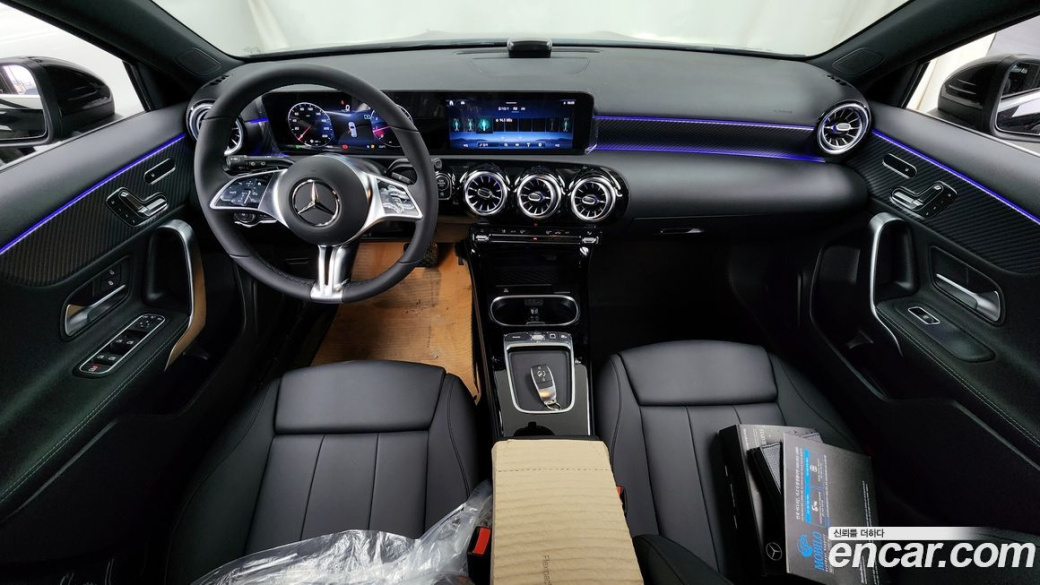 Mercedes-Benz A-Class A220 Hatchback, 2025