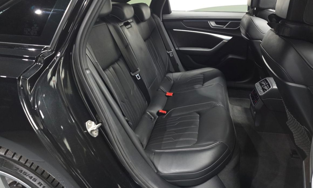 Audi A6 40 TDI Premium, 2025