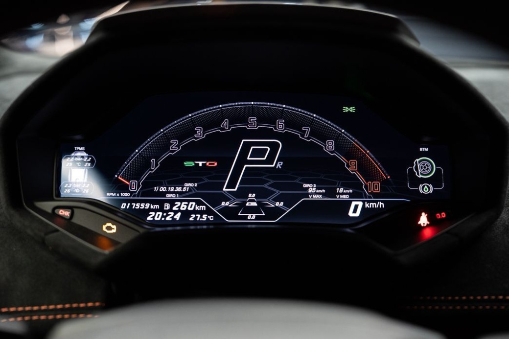 Lamborghini Huracan LP640-2 STO, 2022