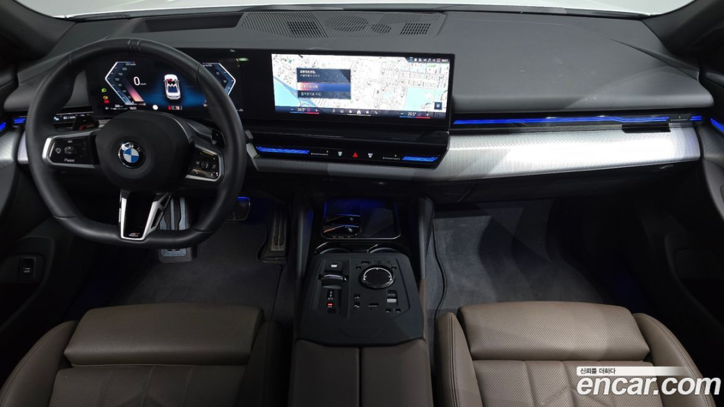 BMW 5-Series 520i M Sport, 2024