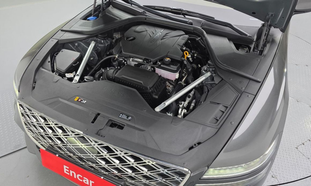 Genesis G80 Gasoline 2.5 Turbo 2WD, 2025