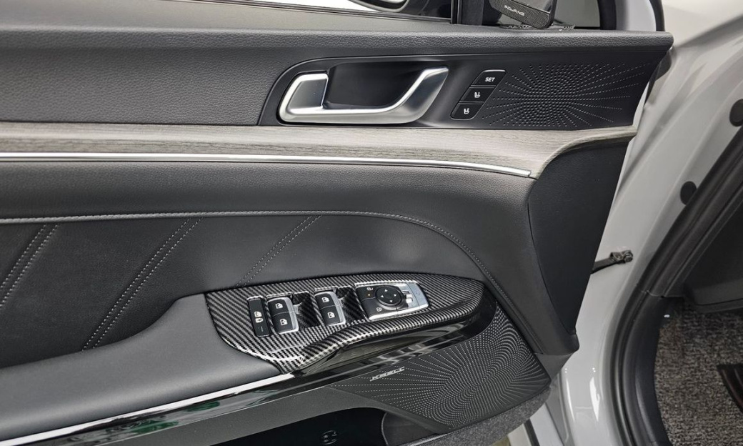 Kia K5 1.6 Turbo, 2024