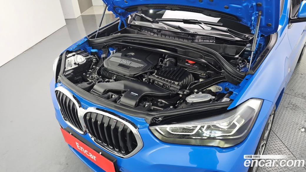 BMW X1 xDrive 20i M Sport, 2022