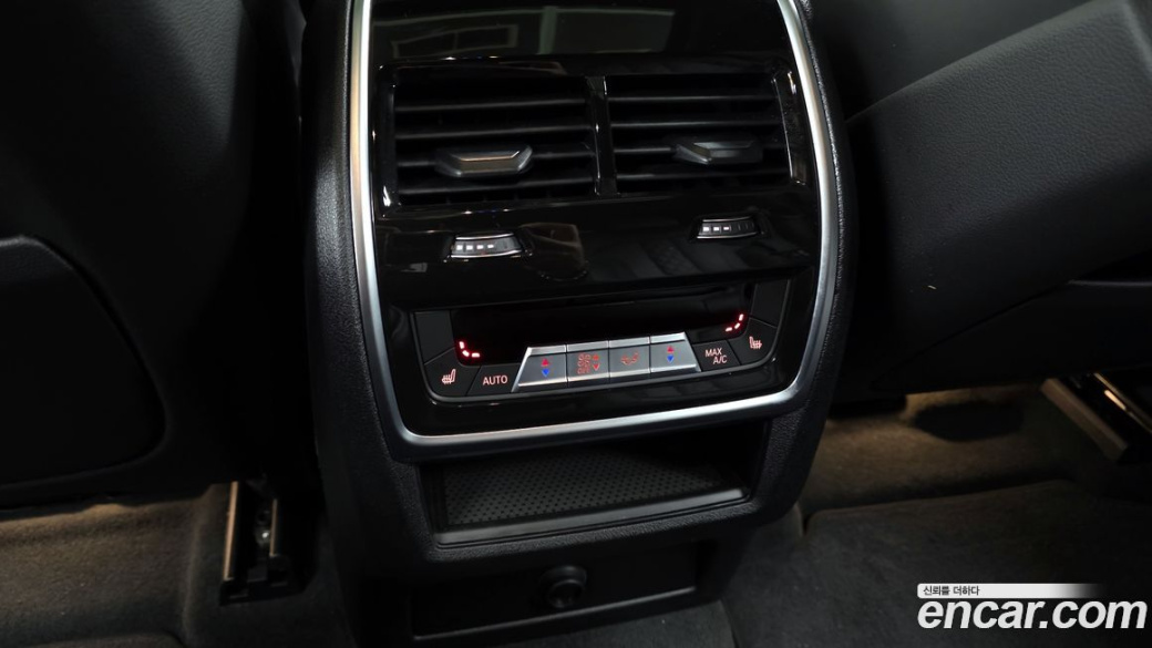 BMW X6 xDrive40i M Sport, 2022