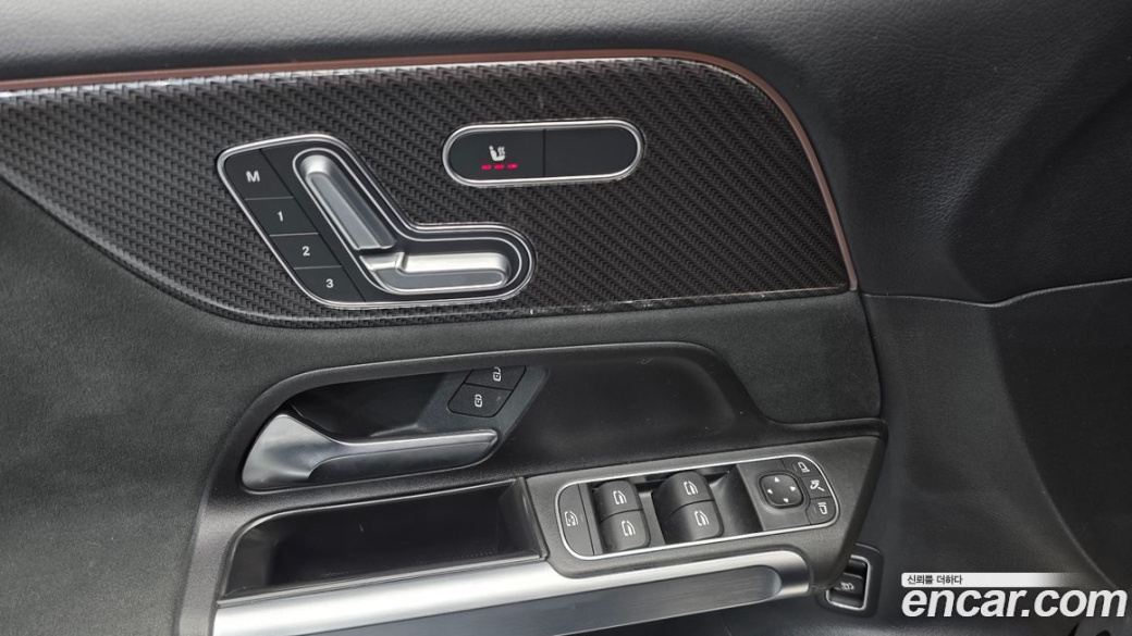 Mercedes-Benz GLB-Class AMG GLB35 4MATIC, 2022