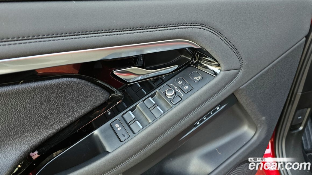Land Rover Range Rover Evoque P250 SE, 2022