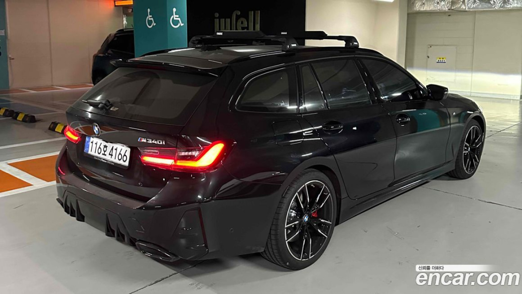 BMW 3-Series M340i xDrive Touring Pro, 2025