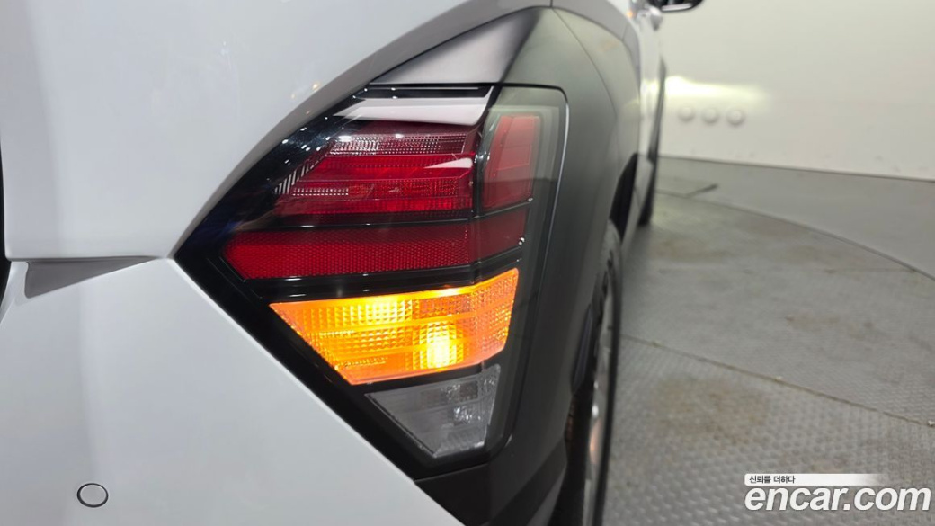Hyundai Kona Gasoline 2.0 2WD, 2023
