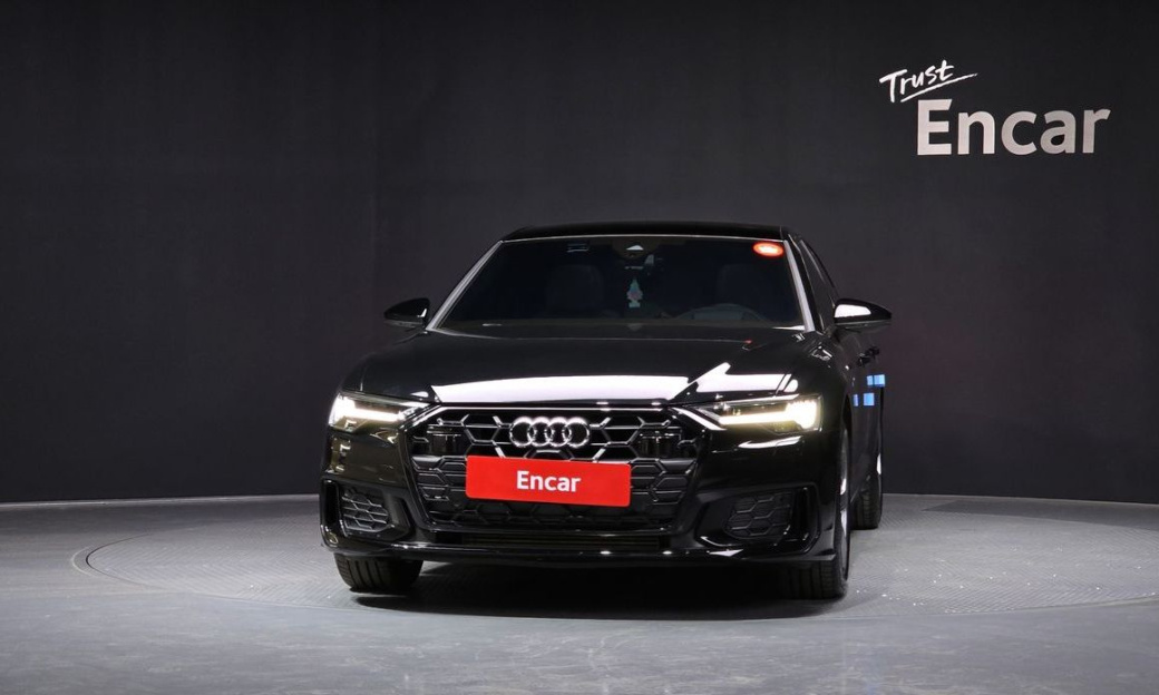 Audi A6 45 TFSI Premium, 2025
