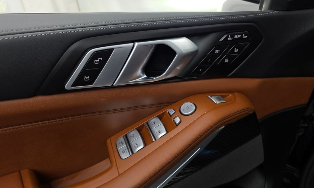 BMW X7 xDrive 40d M Sport 6STR, 2025