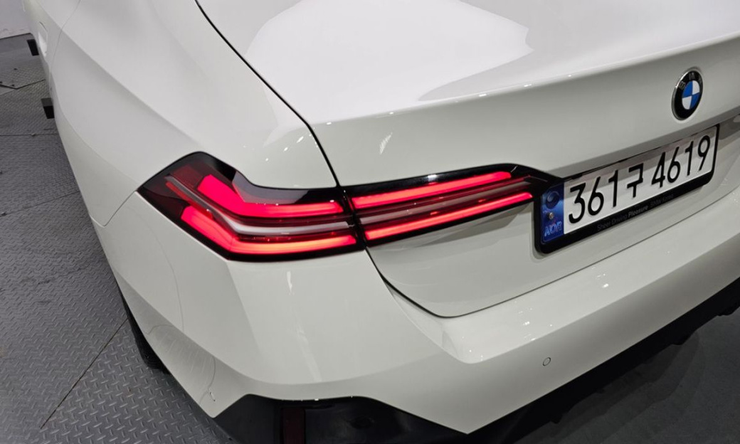 BMW 5-Series 520i M Sport, 2024