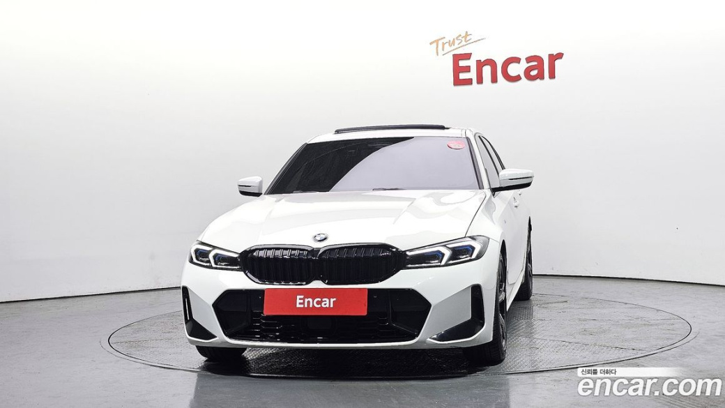 BMW 3-Series 320i M Sport, 2026