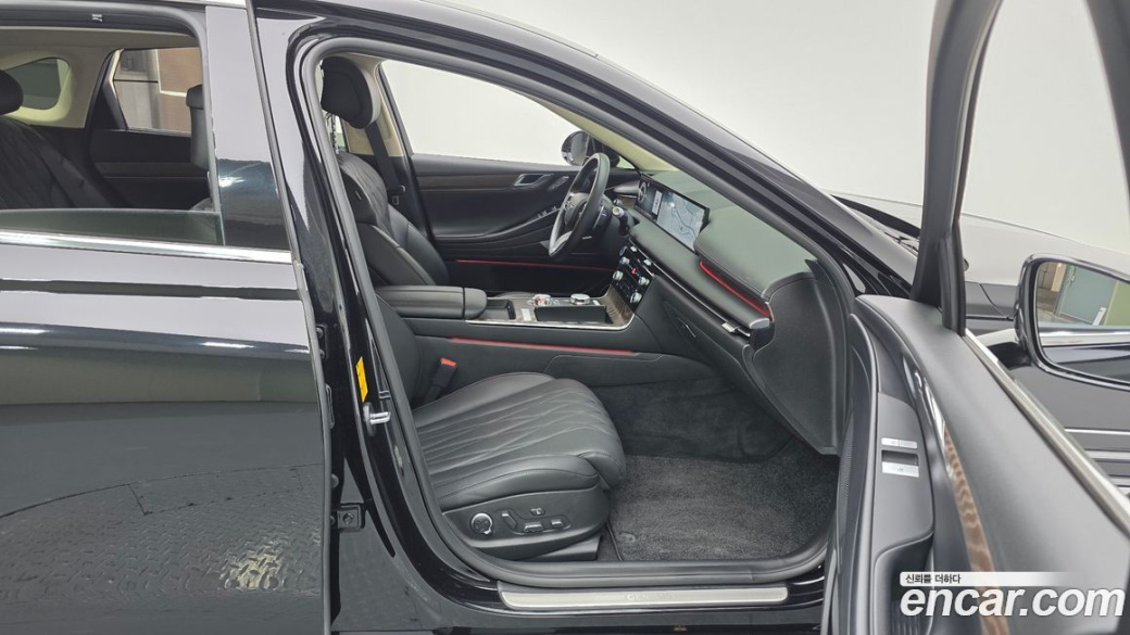 Genesis G80 Gasoline 2.5 Turbo AWD, 2025