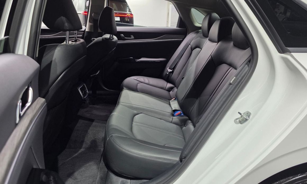 Kia K5 2.0, 2024