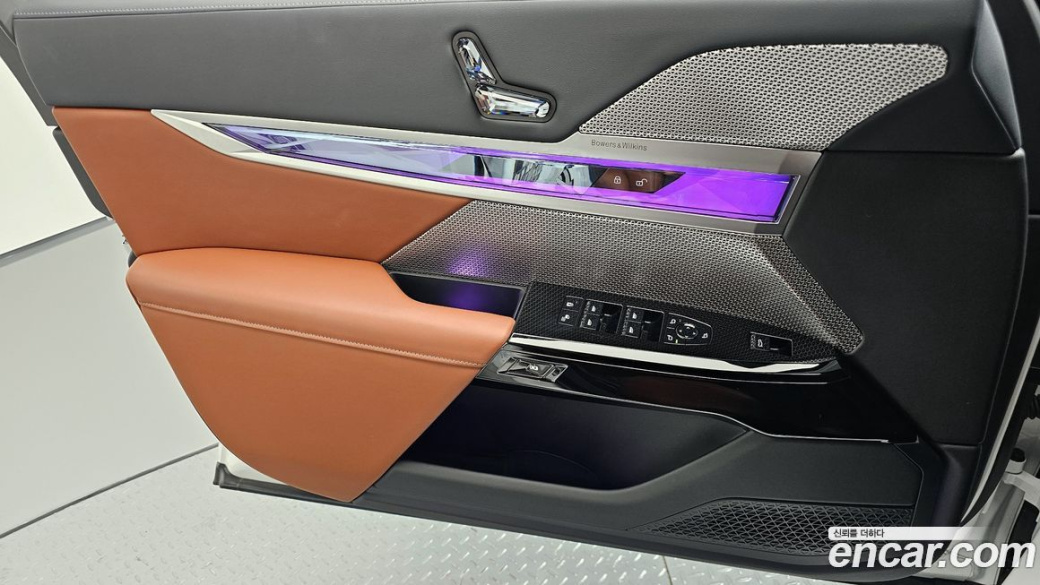 BMW 7-Series 740d xDrive M Sport, 2025
