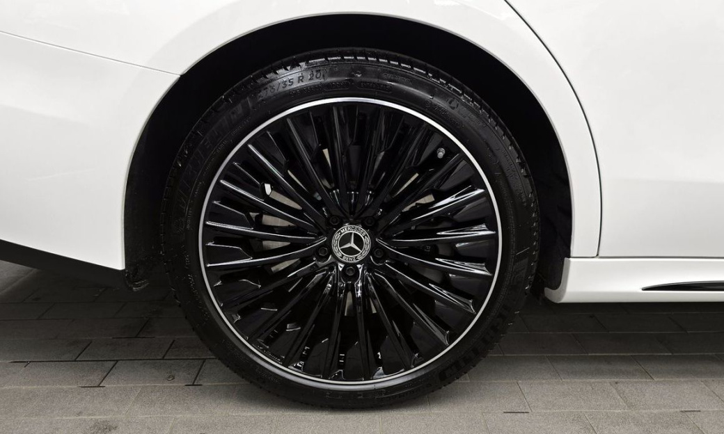 Mercedes-Benz E-Class E450 4MATIC AMG Line, 2026