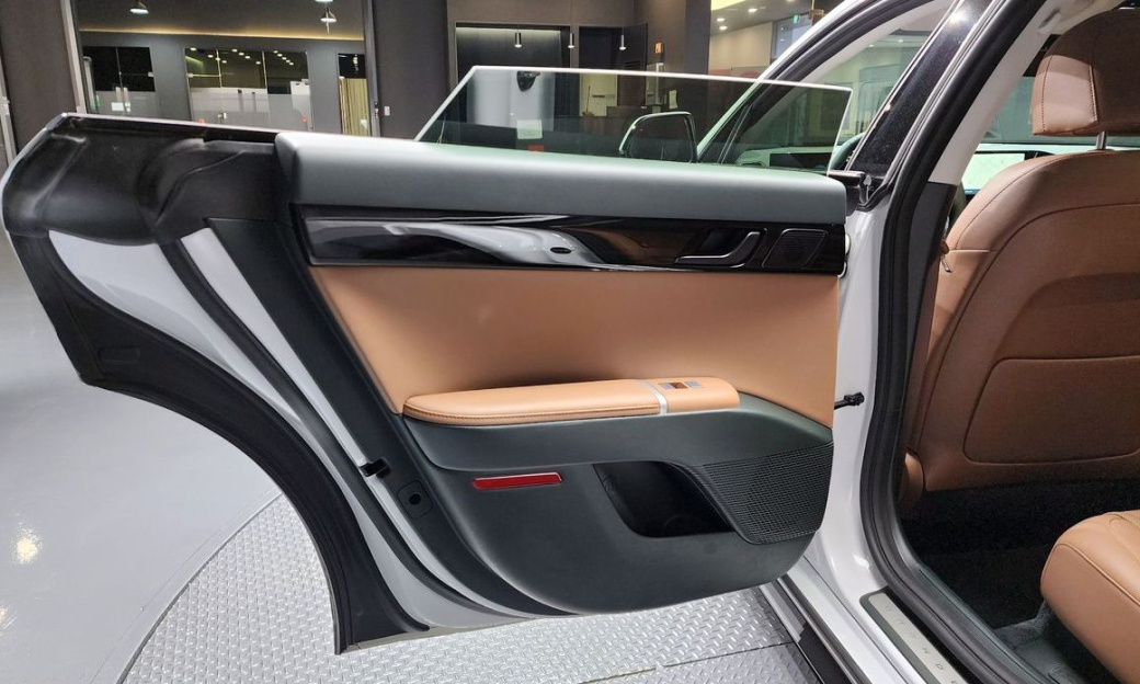 Hyundai Grandeur 2,5 Gasoline 2WD, 2023