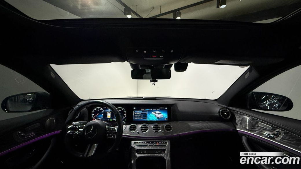 Mercedes-Benz E-Class E350 4MATIC AMG Line, 2022