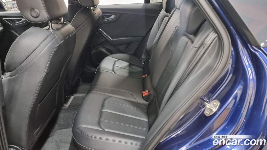 Audi Q2 35 TDI Premium, 2023