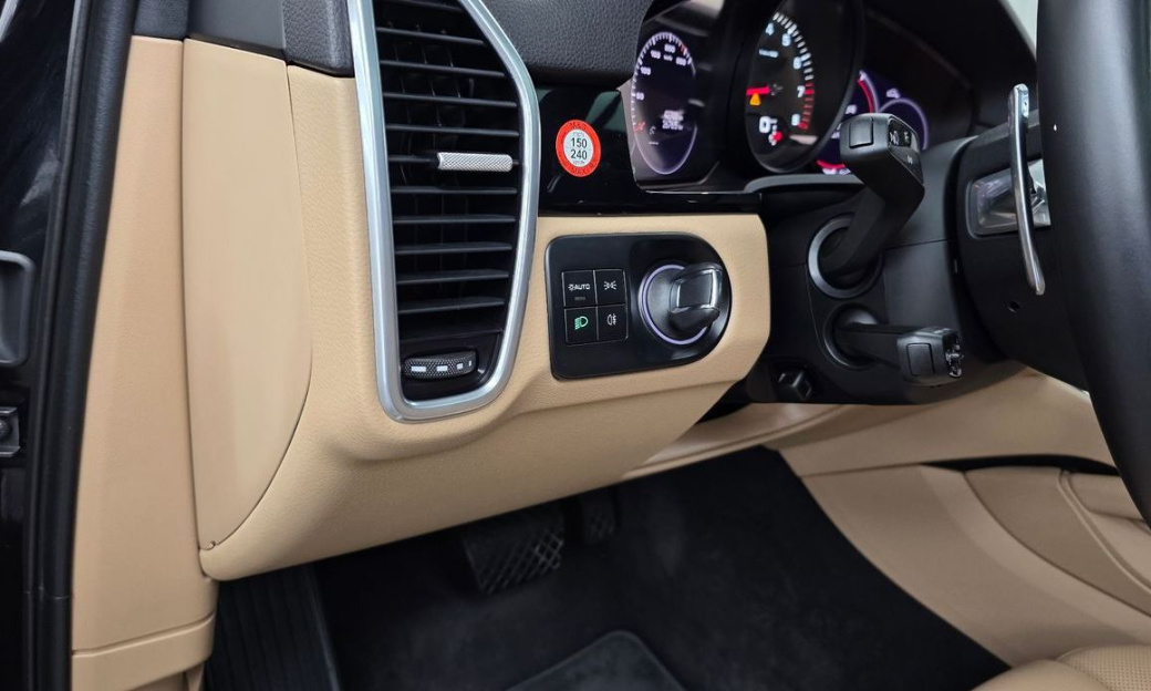 Porsche Cayenne 3.0 Coupe, 2022