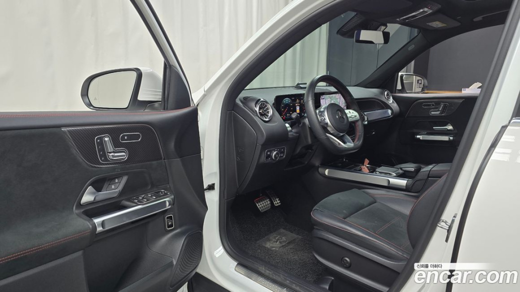Mercedes-Benz GLB-Class GLB250 4MATIC, 2021