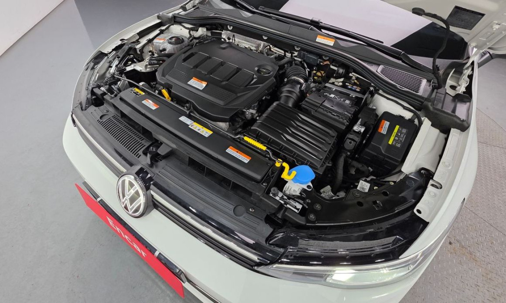 Volkswagen Golf 2.0 TDI Prestige, 2025