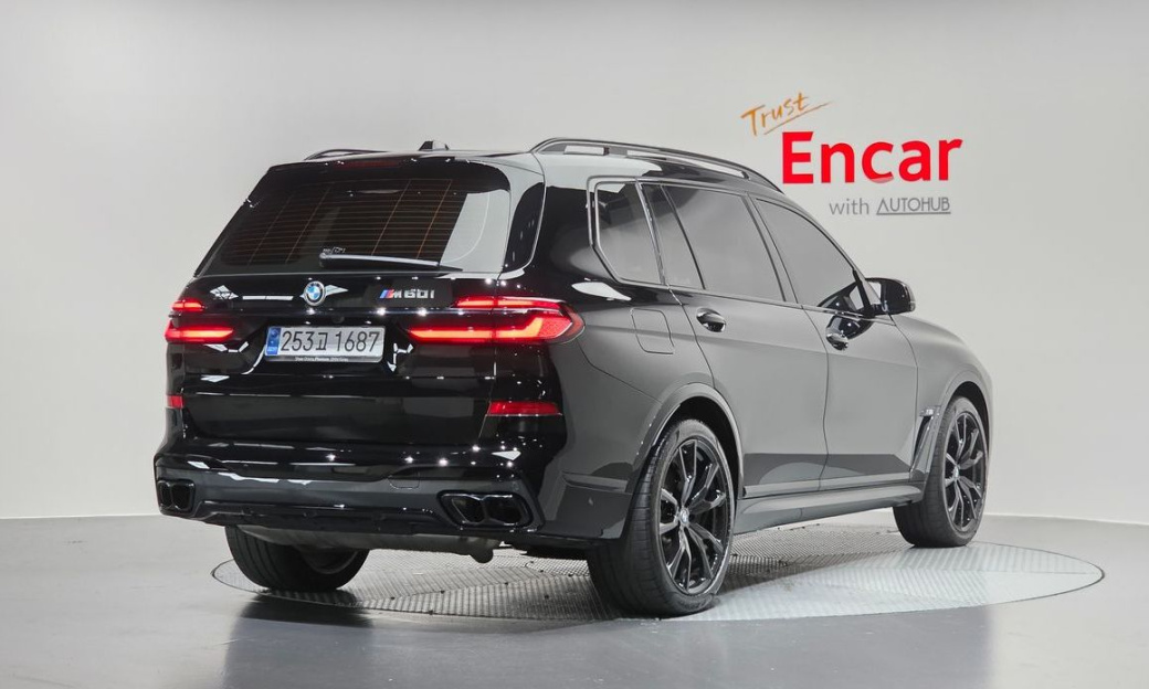 BMW X7 M60i xDrive M sport 6STR, 2025