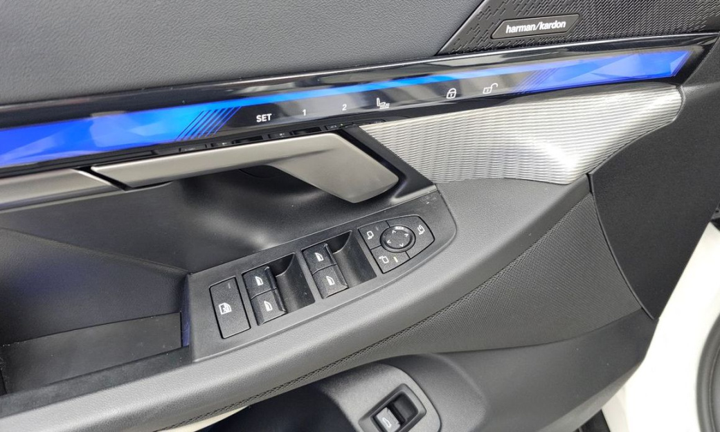 BMW 5-Series 520i M Sport, 2025