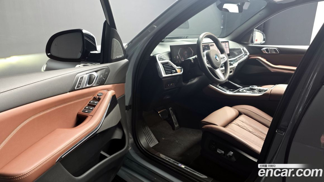 BMW X5 xDrive 30d M Sport, 2025