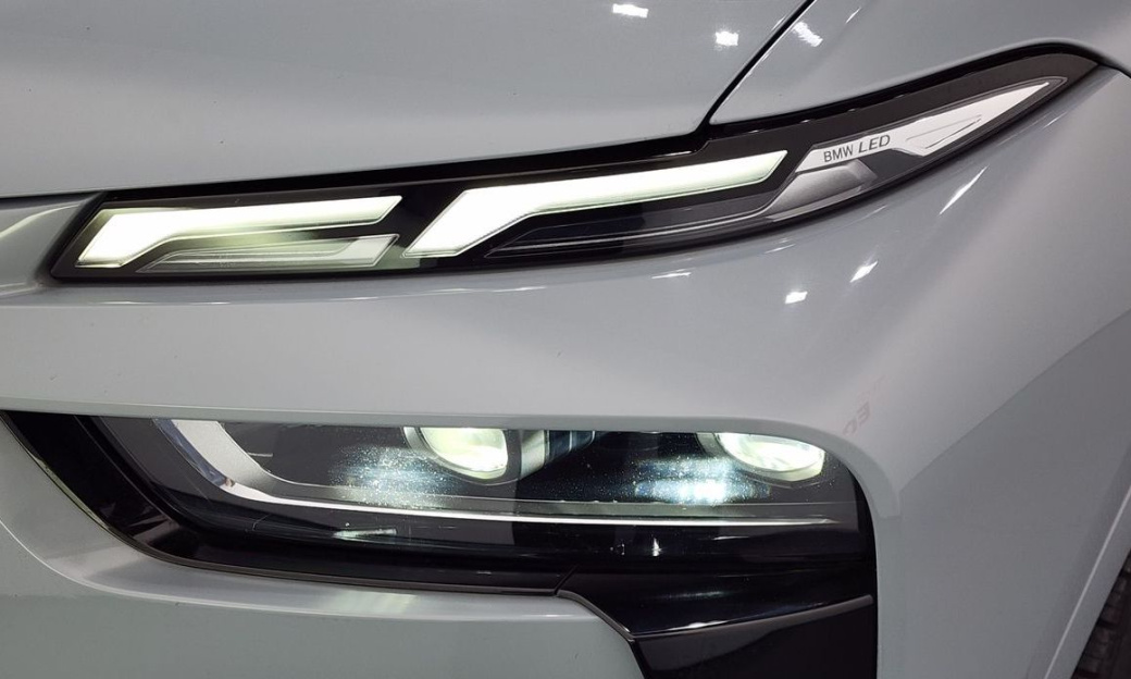 BMW X7 M60i xDrive M sport 6STR, 2024