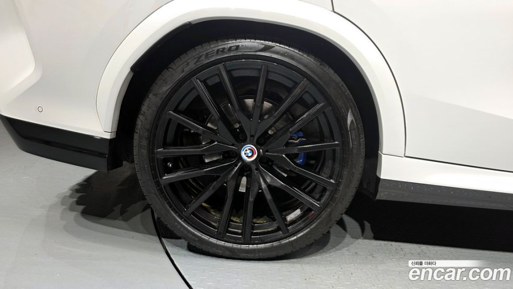 BMW X6 xDrive40i M Sport, 2023