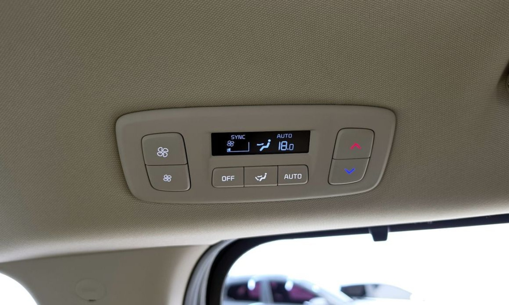 Kia Carnival 9-Seater Noblesse, 2023