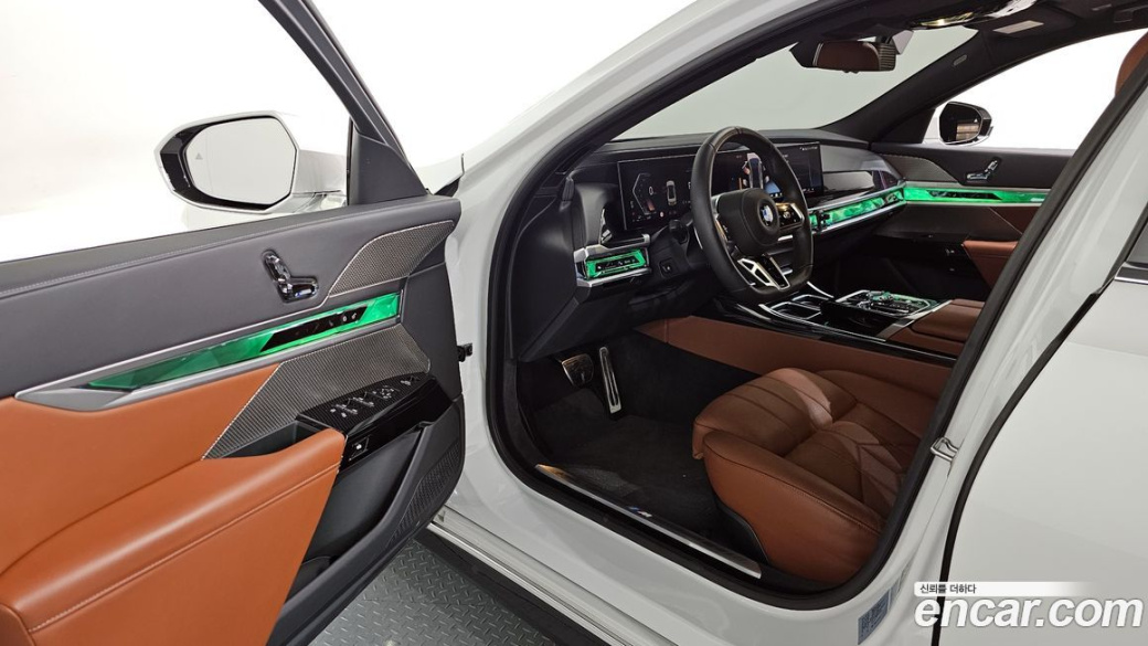 BMW 7-Series 740d xDrive M Sport, 2025