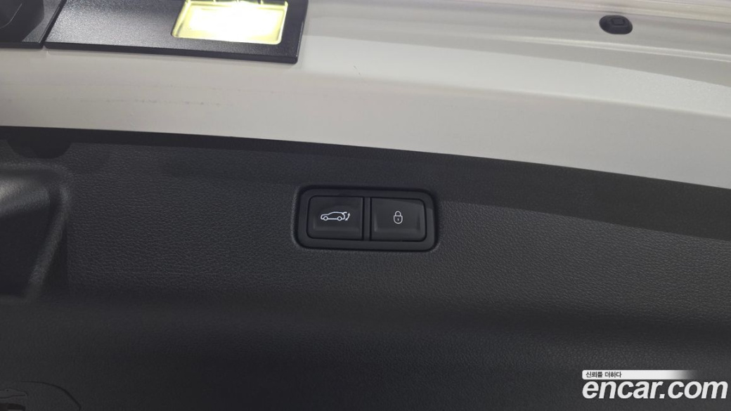 Genesis GV70 2.5T Gasoline 2WD, 2025