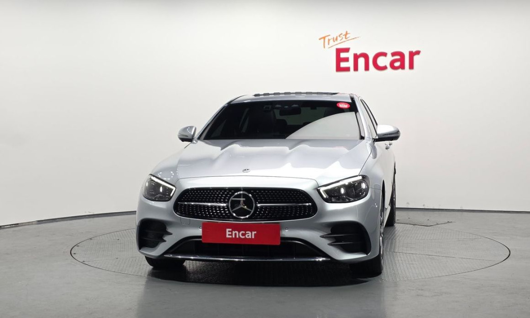 Mercedes-Benz E-Class E220d 4MATIC AMG Line, 2022
