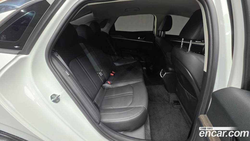 Kia K5 2.0, 2022