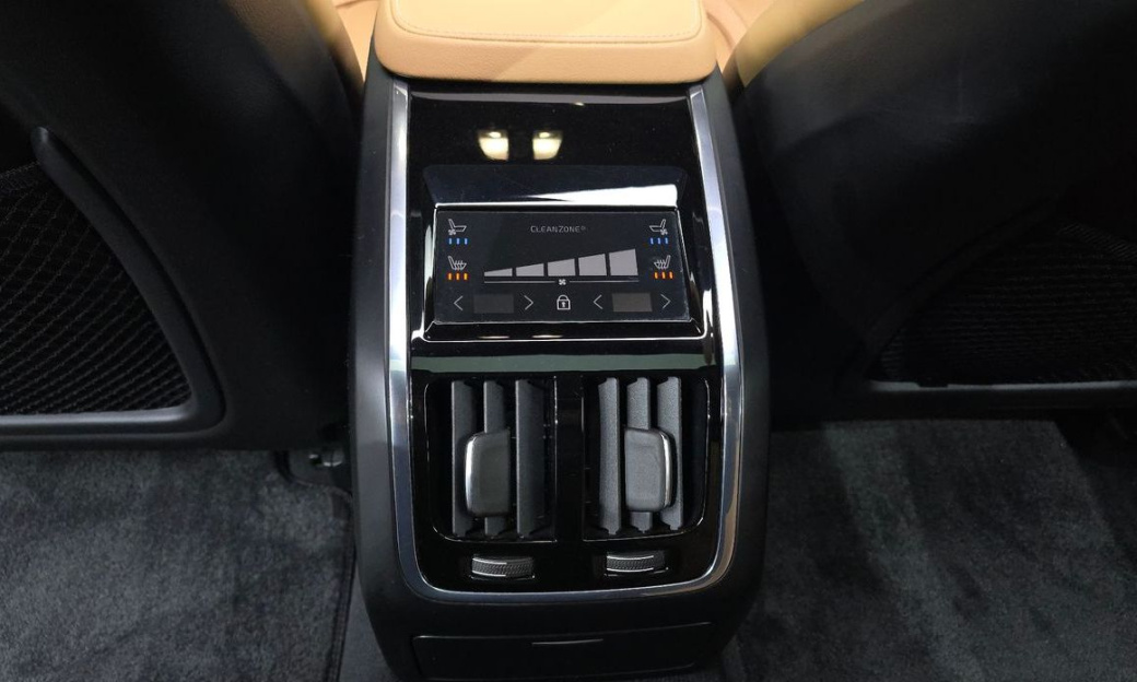 Volvo S90 B6 AWD Ultra Bright, 2025