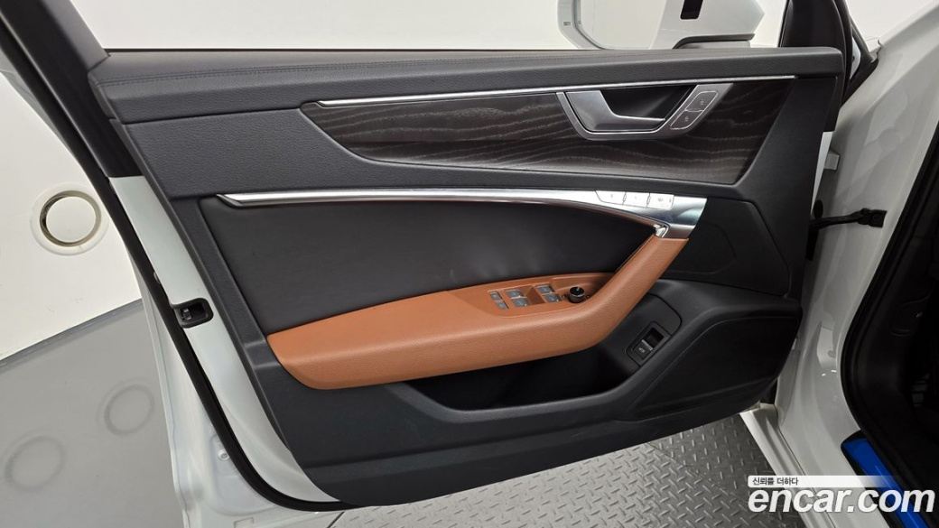 Audi A6 45 TFSI Premium, 2023