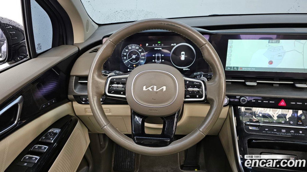 Kia Carnival 9-Seater Signature, 2022