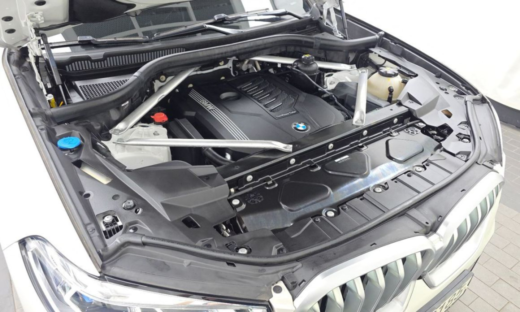 BMW X6 xDrive40i M Sport, 2022