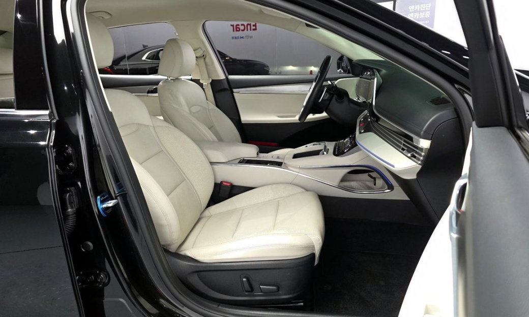 Hyundai Grandeur 2.5, 2022