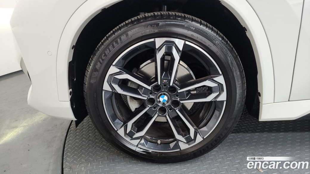 BMW X1 sDrive 20i M Sport, 2023