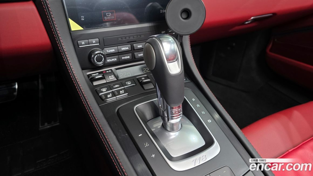 Porsche 718 4.0 GTS, 2024