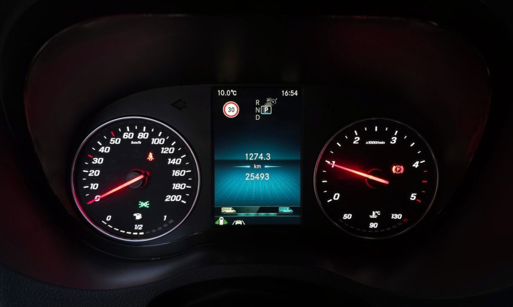 Mercedes-Benz Sprinter 2.0 Diesel, 2024