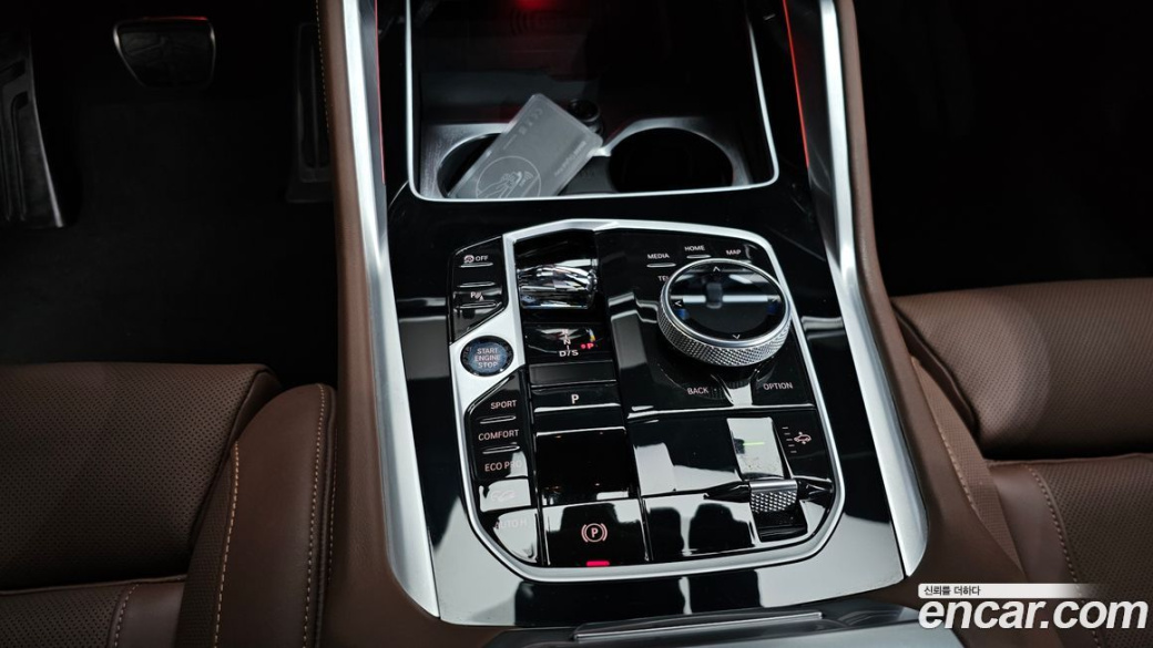 BMW X6 xDrive40i M Sport, 2025