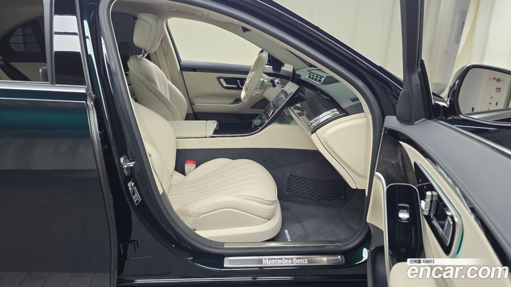 Mercedes-Benz S-Class S500L 4MATIC, 2022