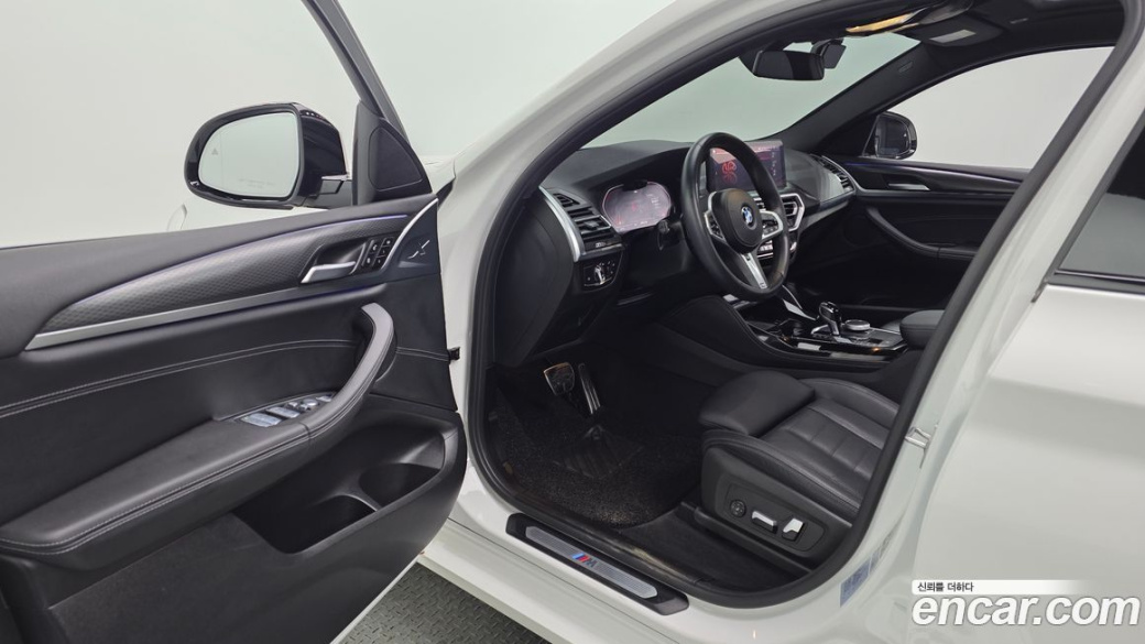 BMW X4 xDrive20i M Sport, 2023