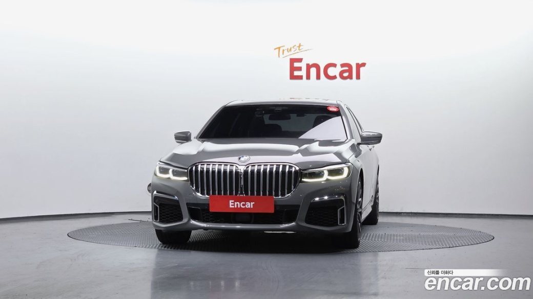 BMW 7-Series 740i M Sport, 2022