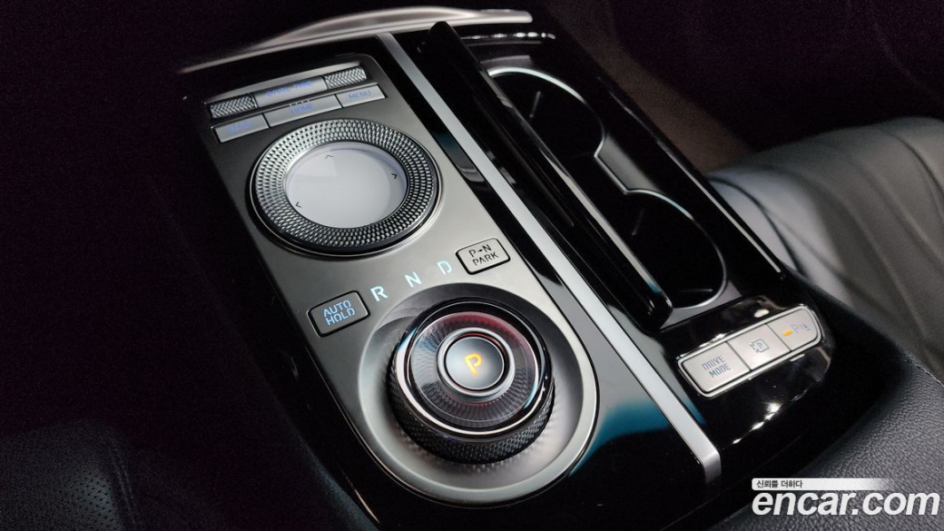 Genesis G80 Gasoline 2.5 Turbo AWD, 2022