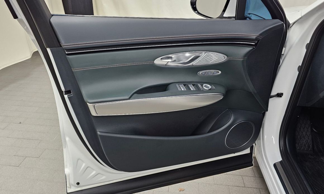 Genesis GV70 2.5T Gasoline AWD, 2024